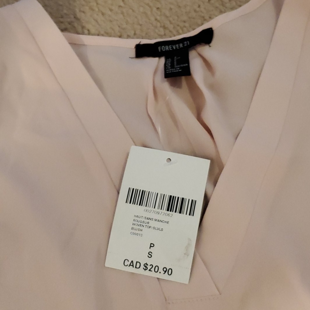 Blouse - Picture 2 of 3